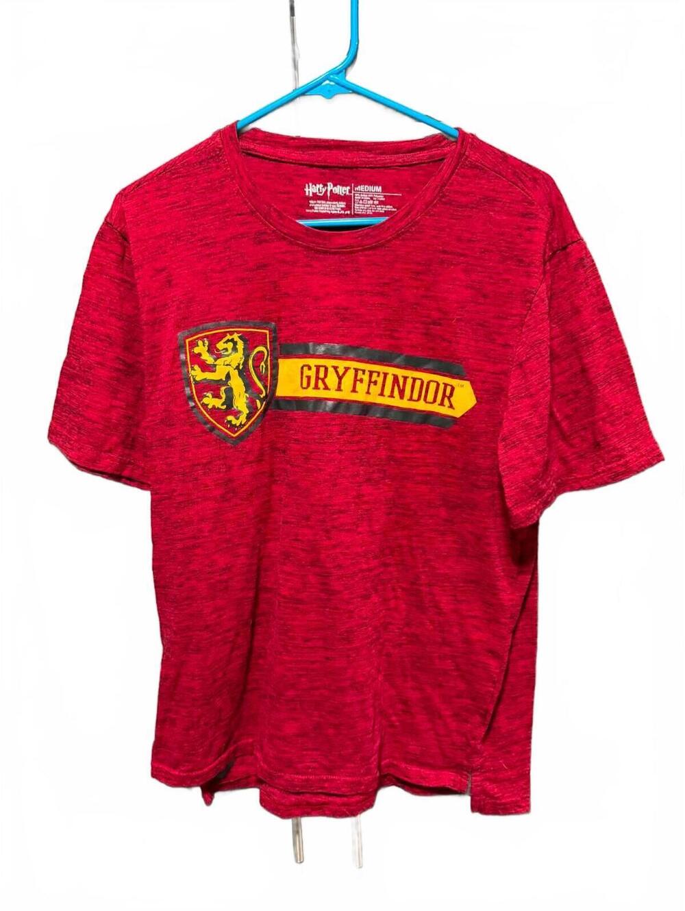 Harry Potter Gryffindor Red T-Shirt Medium